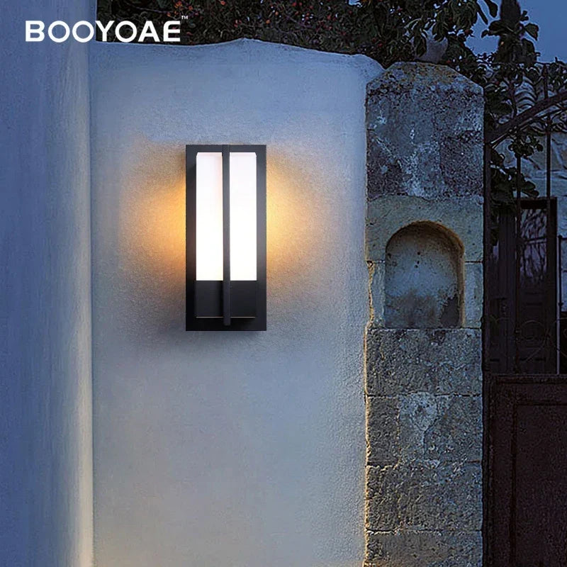 Outdoor wall light by garden stairs