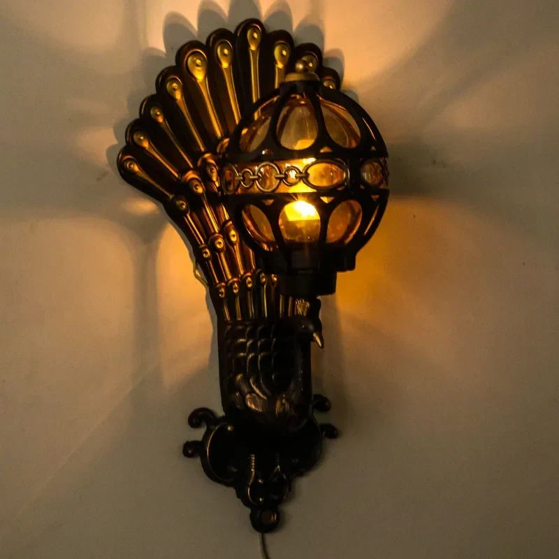 Retro bird lantern