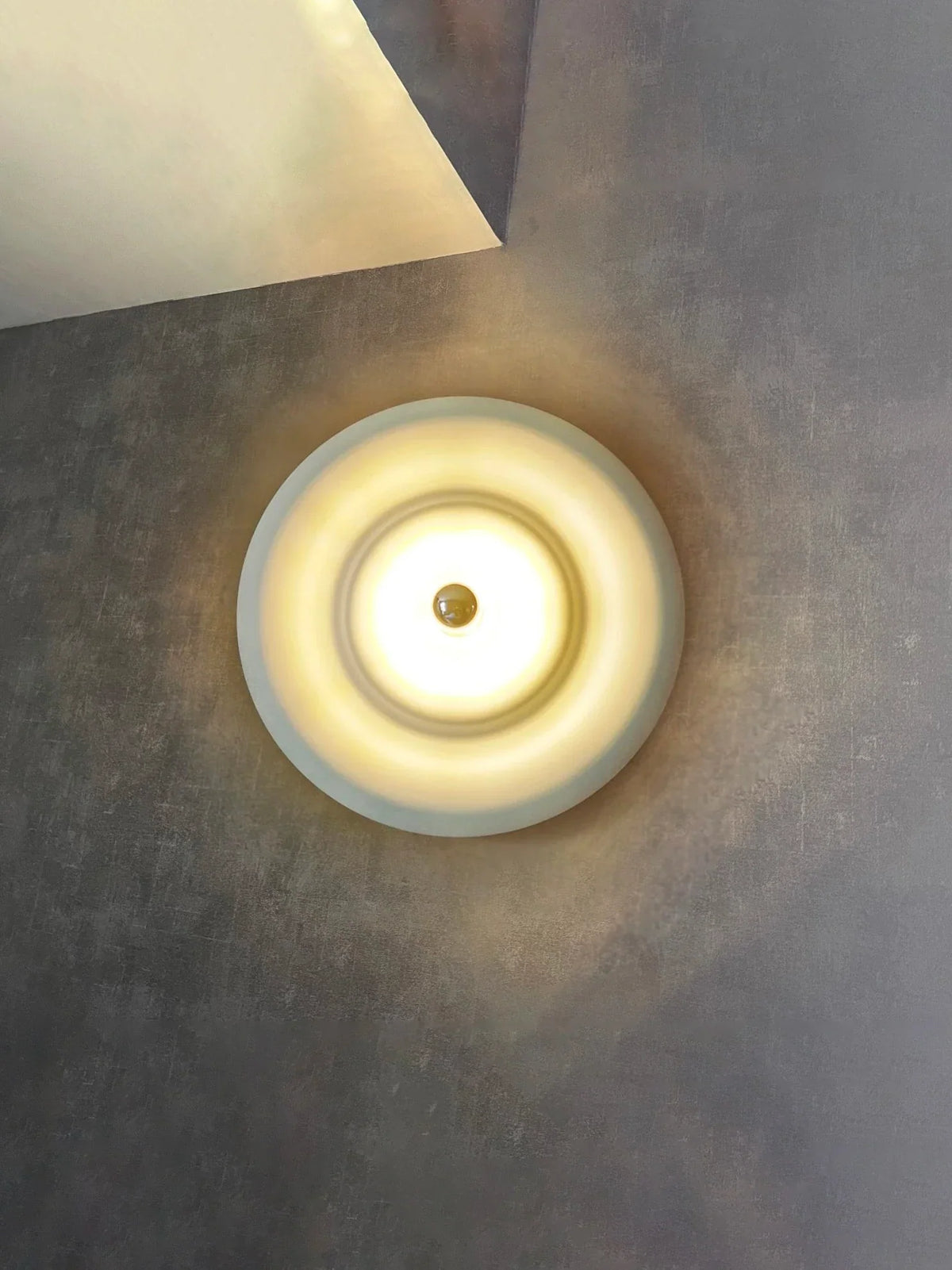 Round wave LED wall light