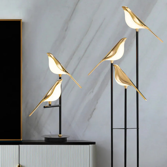 Bird table lamp