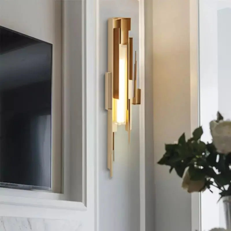 Creative metal sconce