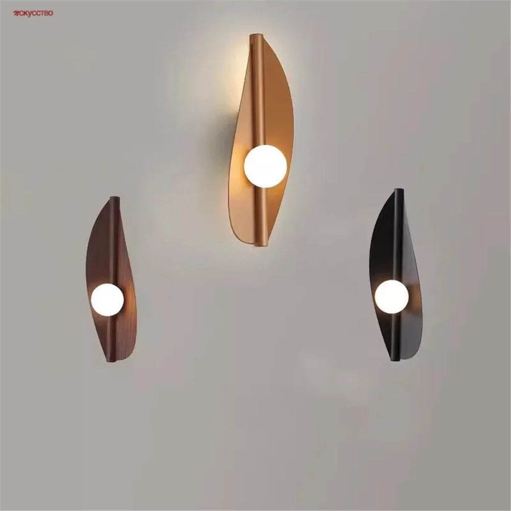Acrylic leaf wall light