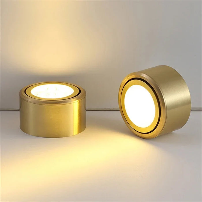 Copper spotlight
