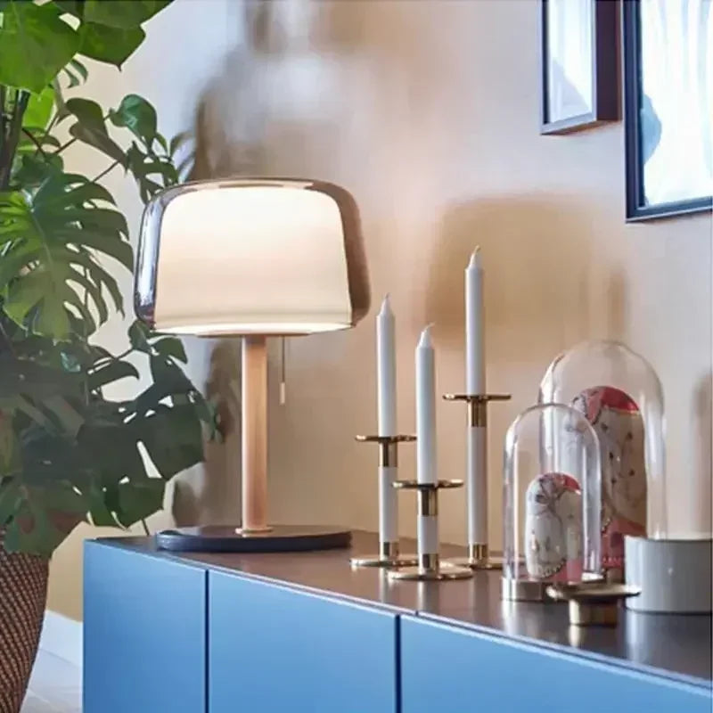Cream table lamp