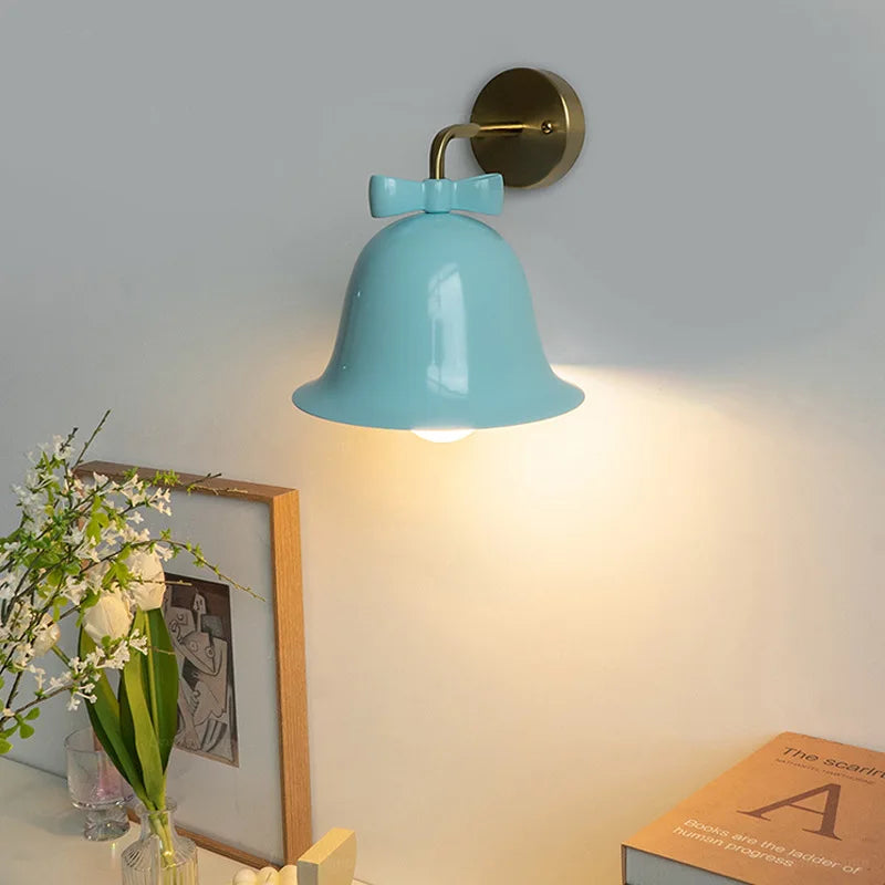 Bow Bell Glass, view 10