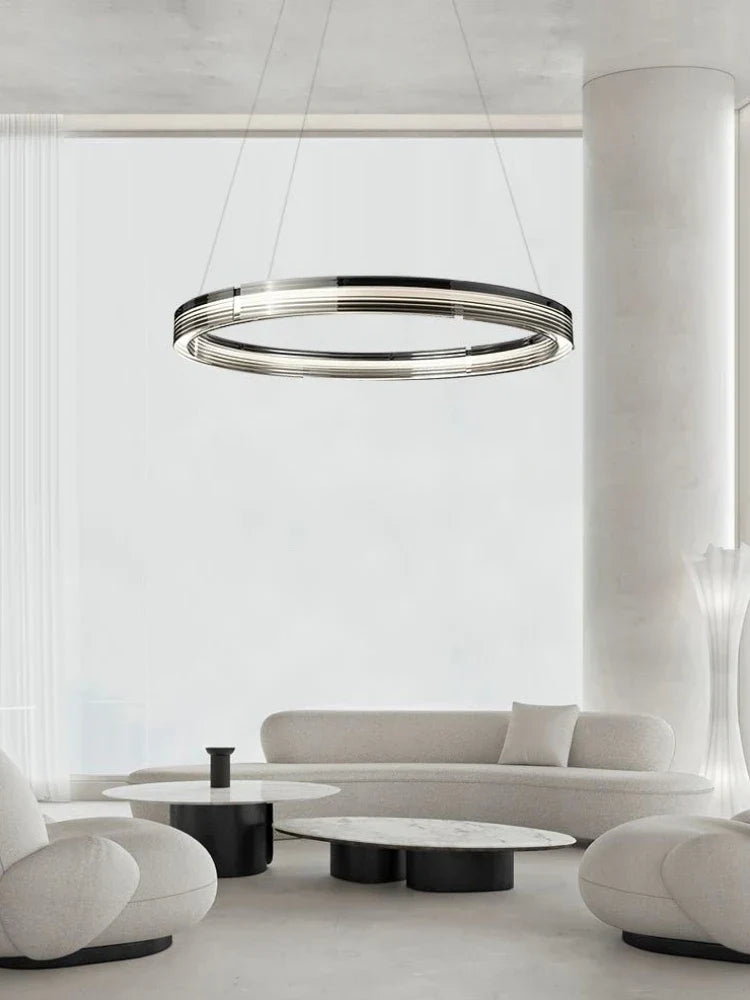 Circular glass pendant