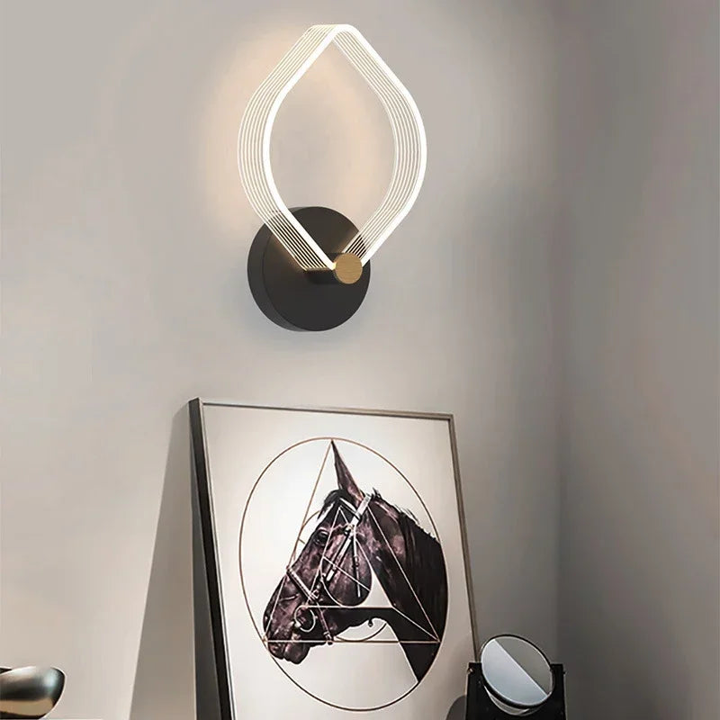 Nordic decorative dimmable LED wall light