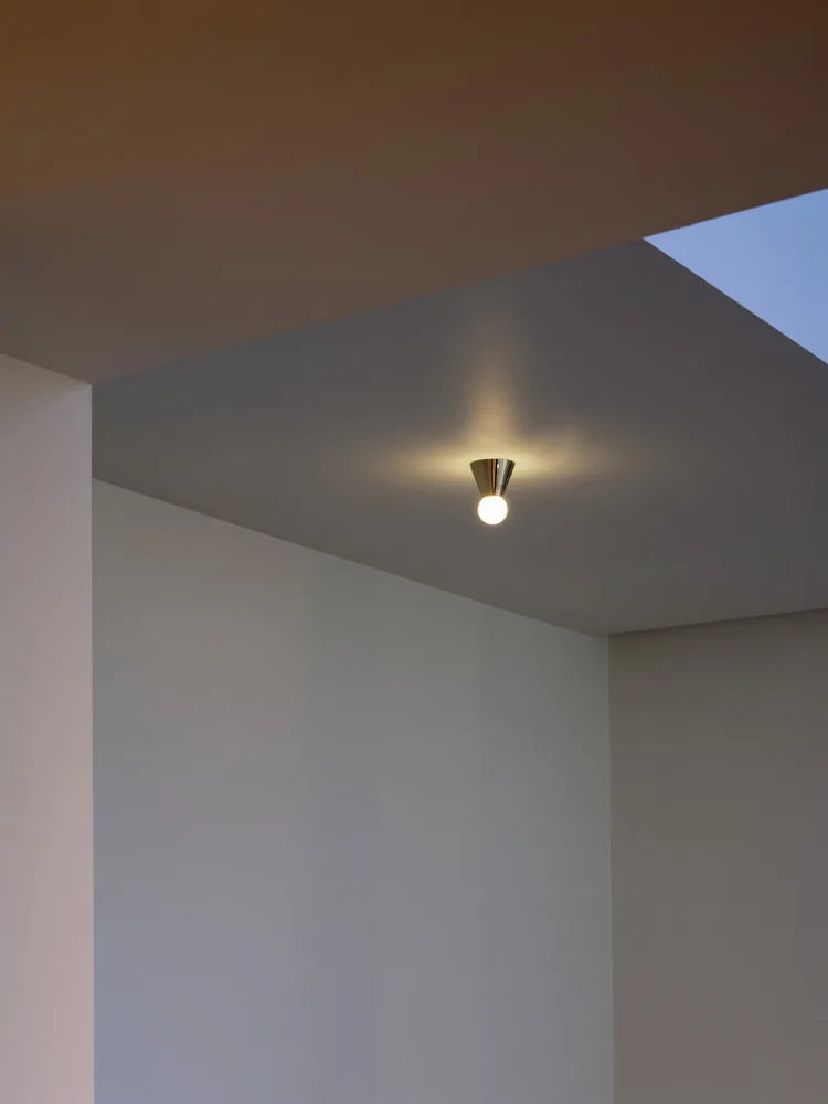 E27 flush mount