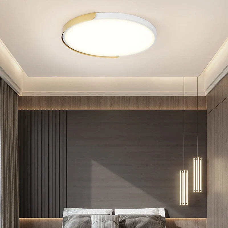 Round 3 function ceiling light