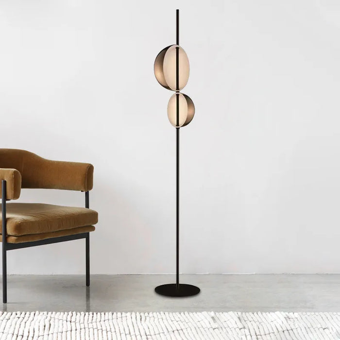 Double shade floor lamp