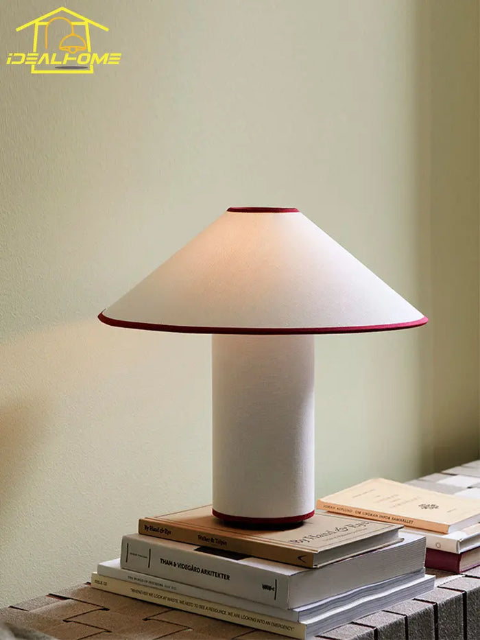 Mushroom desk lamp