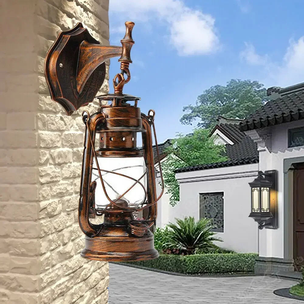 Bronze barn light
