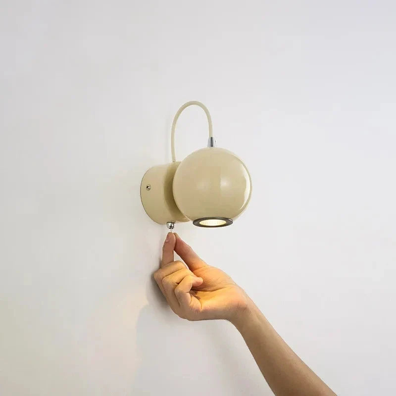Movable sconce