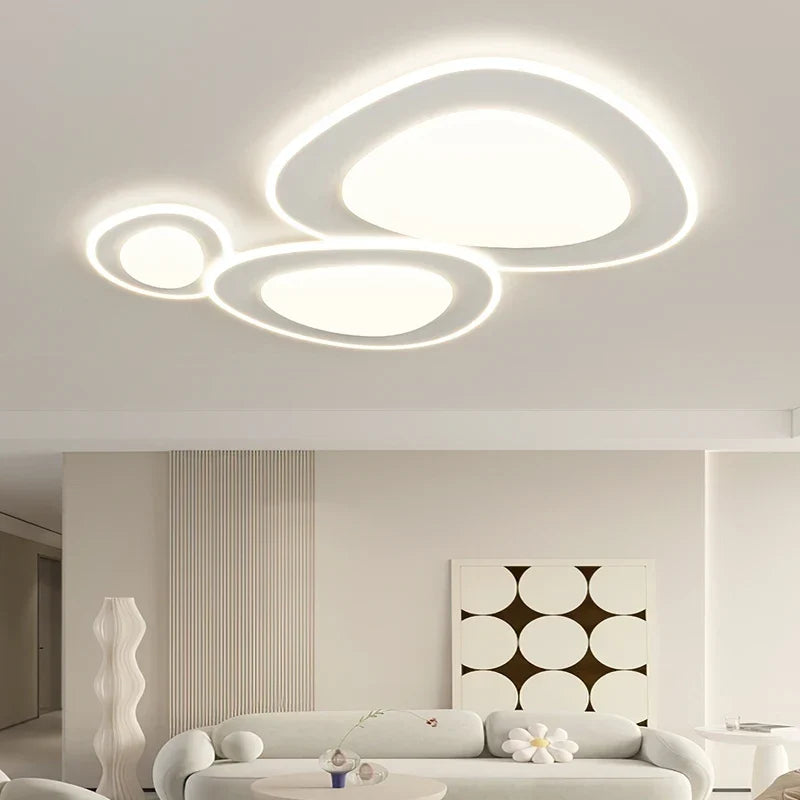 Dimmable flush mount
