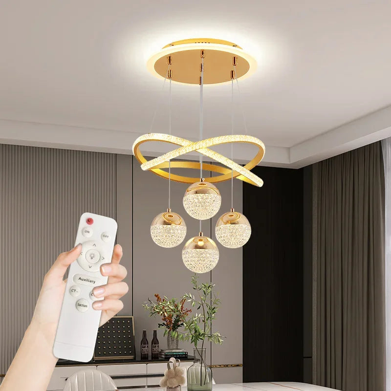 4-head pendant over a dining table