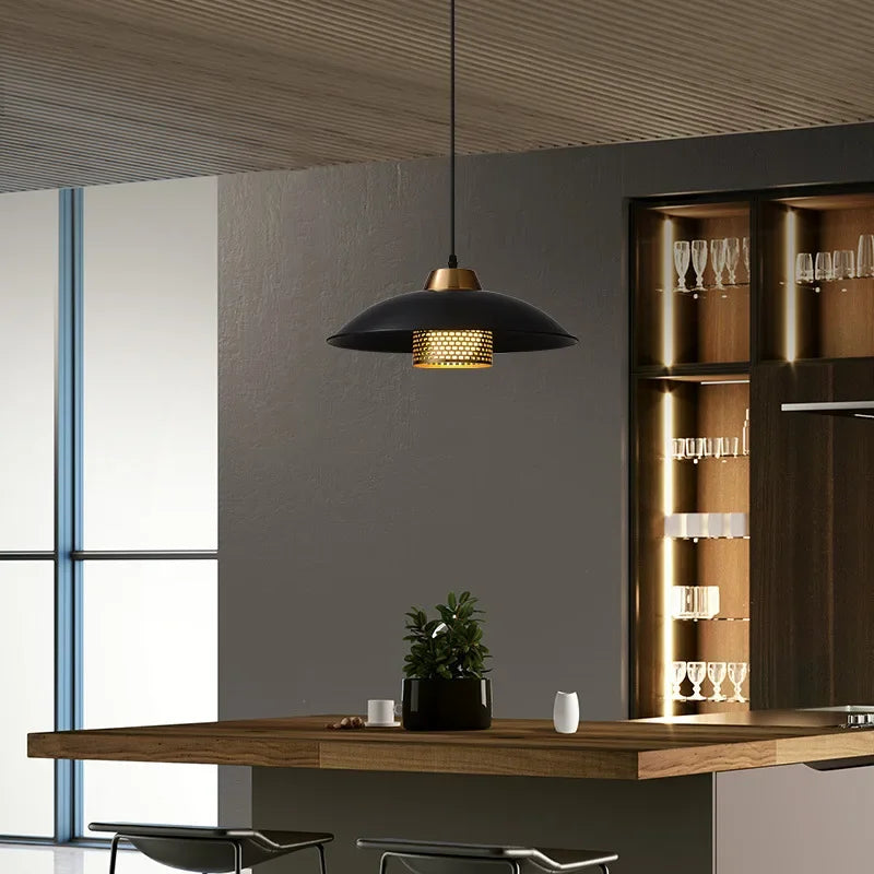 Industria Black, view 3