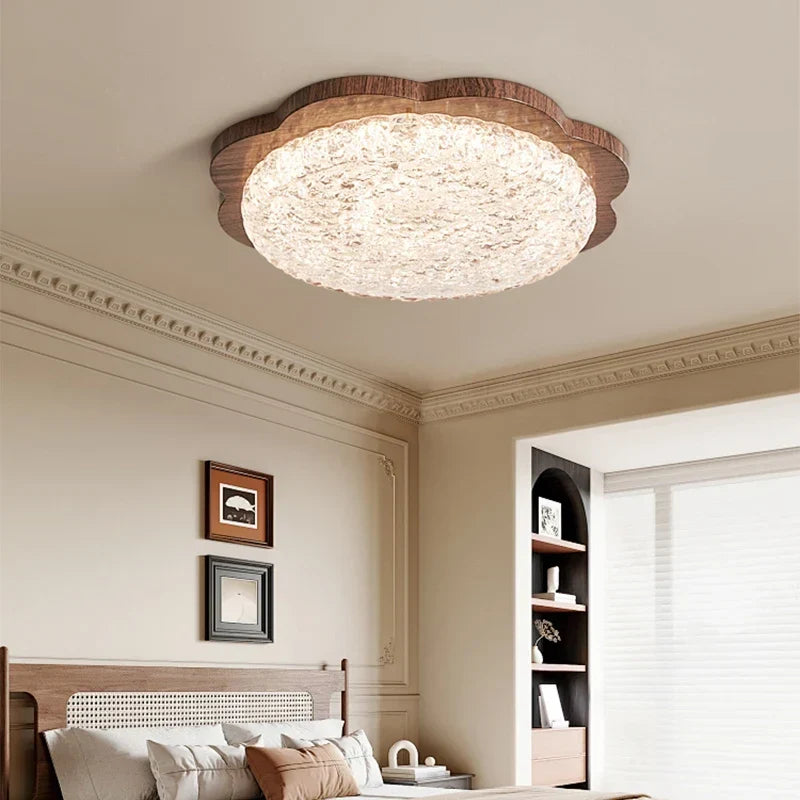 Full-spectrum ceiling light