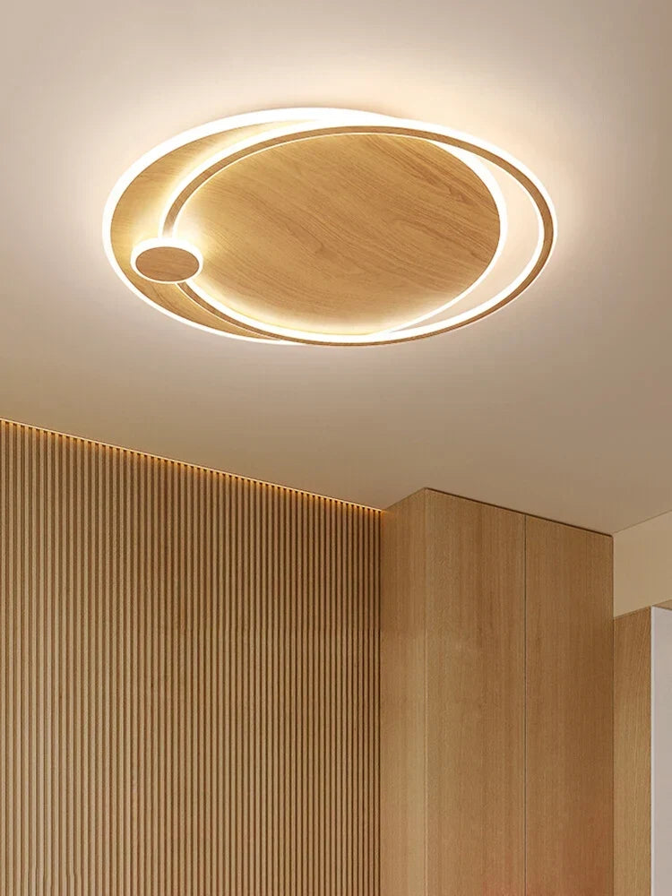 Round wood ceiling light