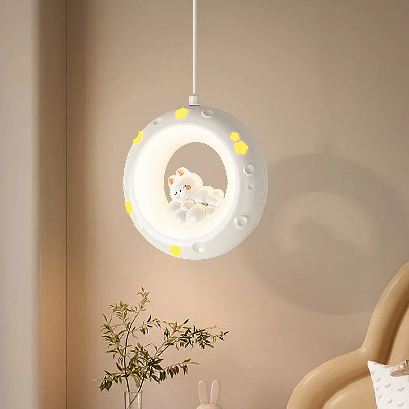 Rabbit pendant in a kids bedroom