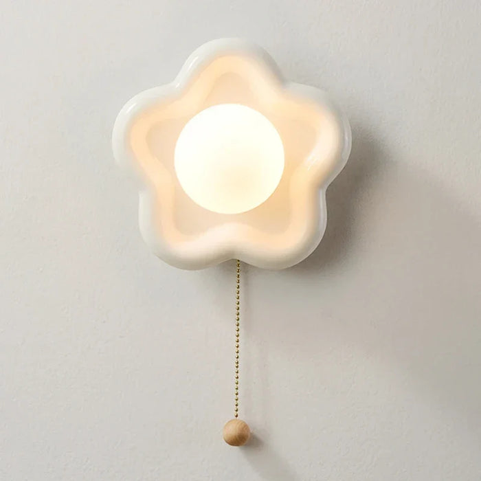 Kids ceramic flower wall light