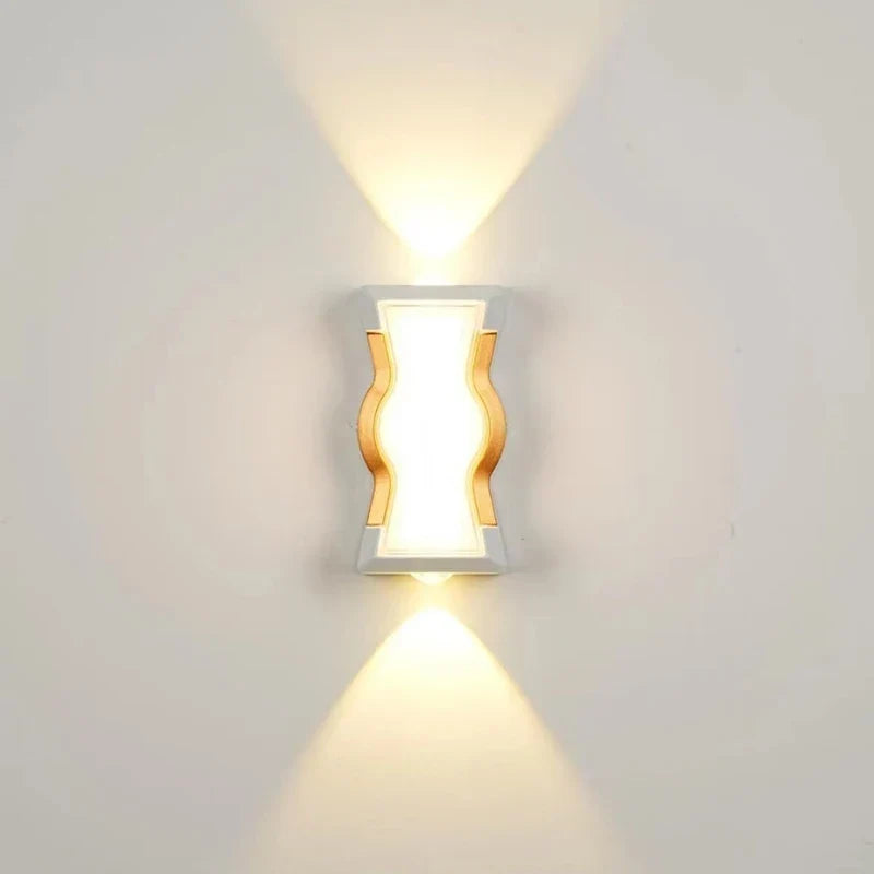 IP65 outdoor sconce