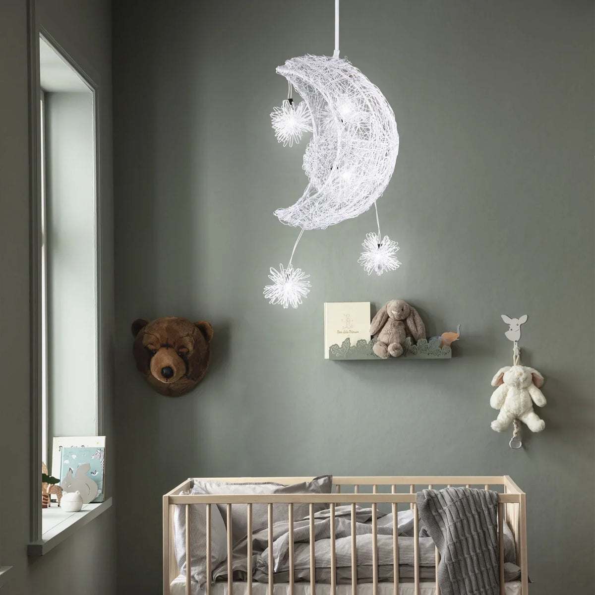 Luna Star, view 3
